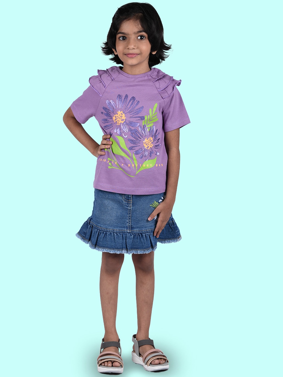 

Zalio Girls Purple & Blue Printed T-shirt with Skirt