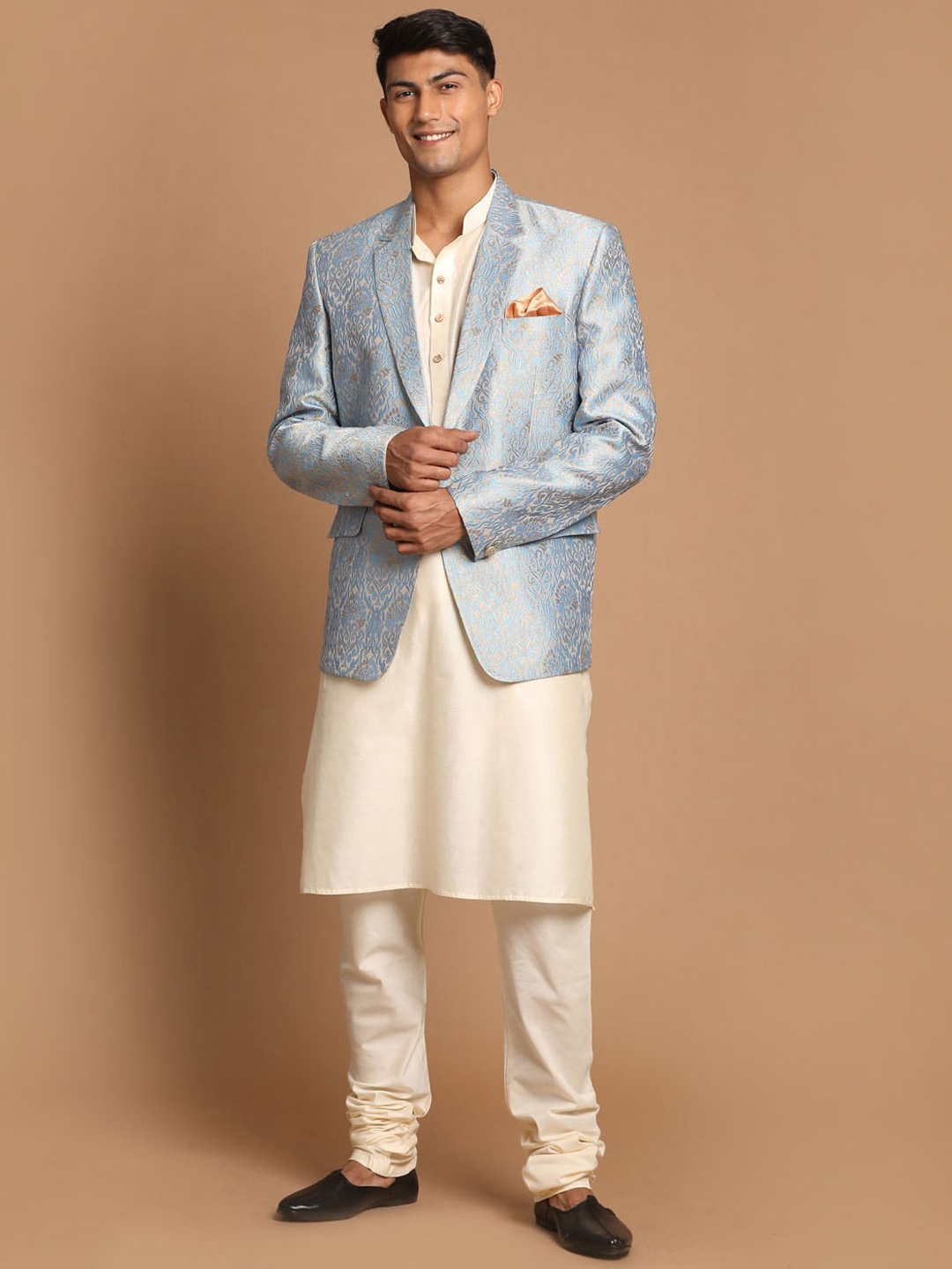 

VASTRAMAY Men Cream-Coloured Angrakha Kurta and Churidar with Jacket