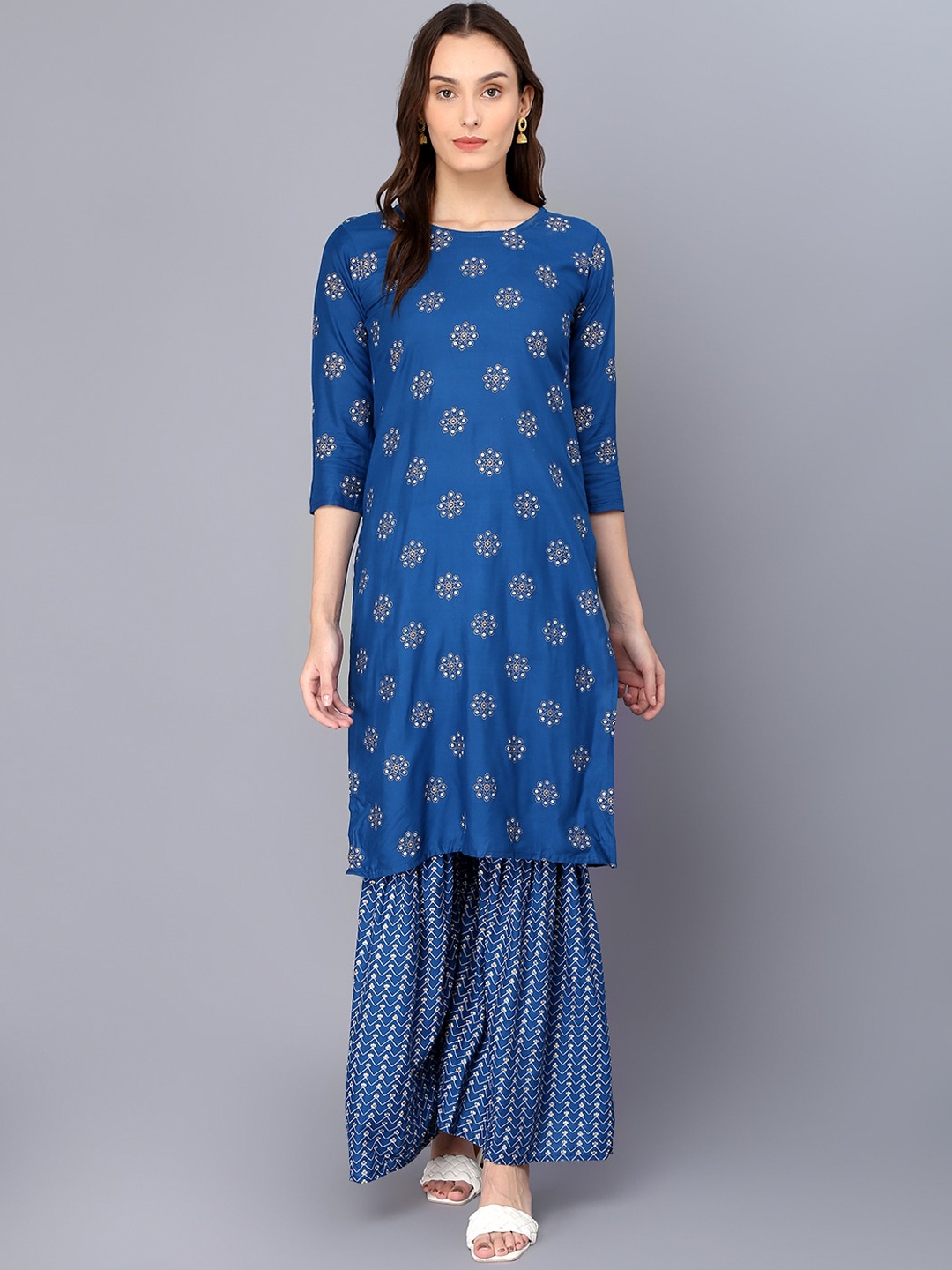 

SURHI Women Floral Printed Kurta with Sharara Set, Blue