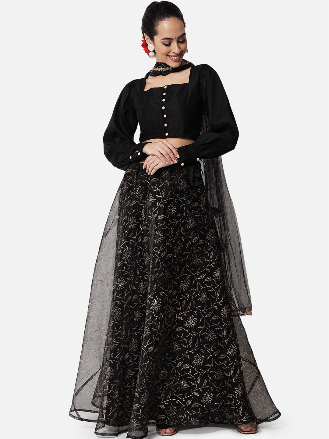 

studio rasa Women Black And Gold Toned Block Print Lehenga And Blouse With Dupatta