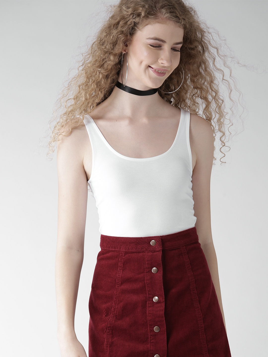 

FOREVER 21 Women White Solid Fitted Crop Top