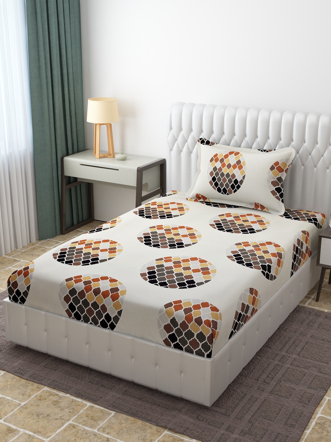 

Molly & Michel White & Grey Geometric 210 TC Single Bedsheet with 1 Pillow Covers