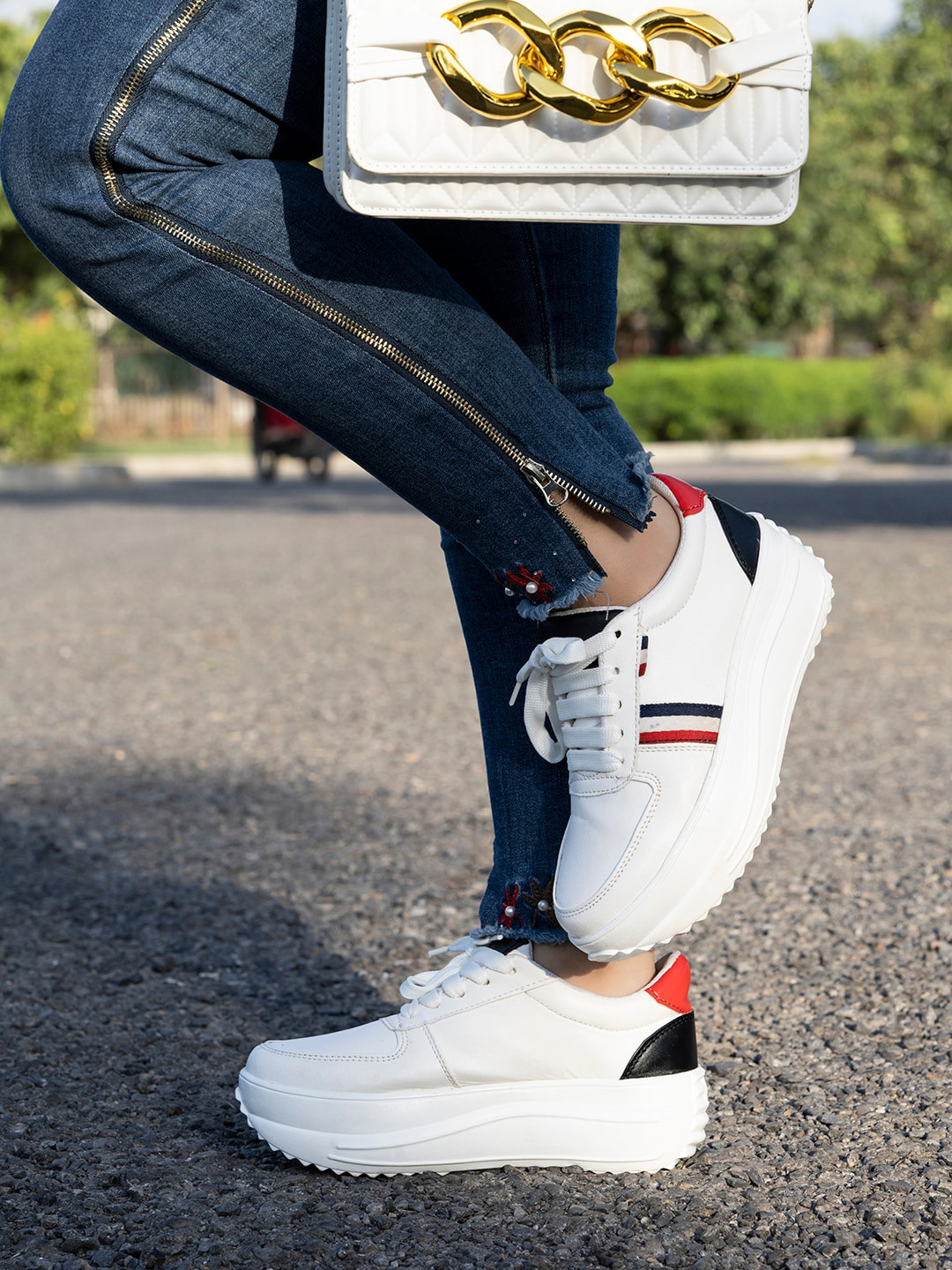 

Shoetopia Women Colourblocked Sneakers, White