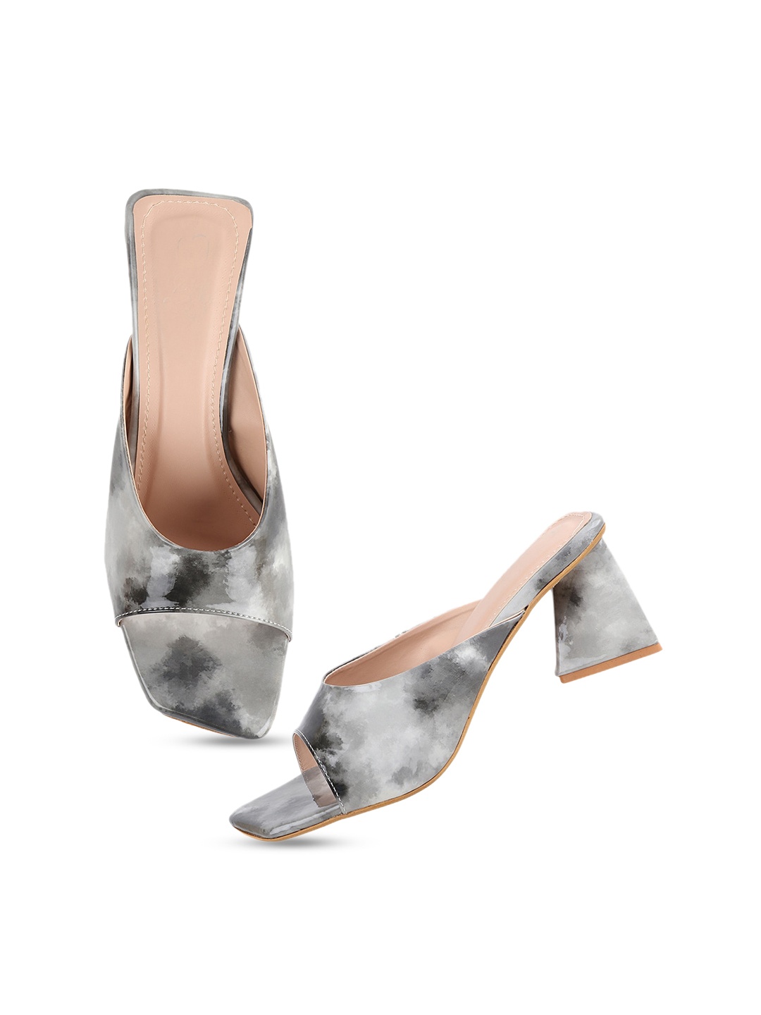 

THE WHITE POLE Grey Printed Block Heels