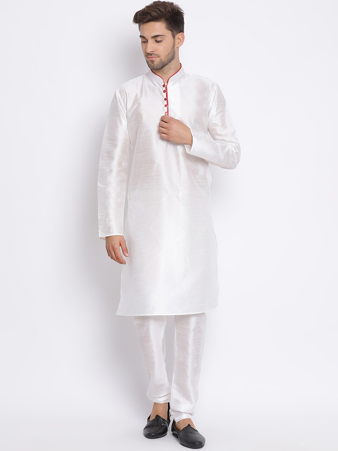 

Hangup Men Black & White Solid Sherwani Set