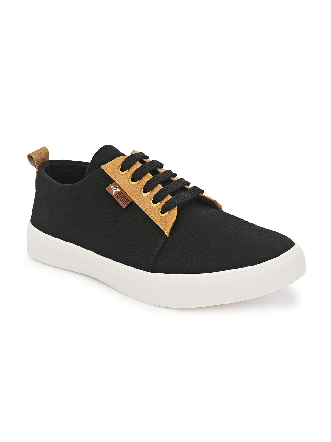 

REFOAM Men Colourblocked Sneakers, Black