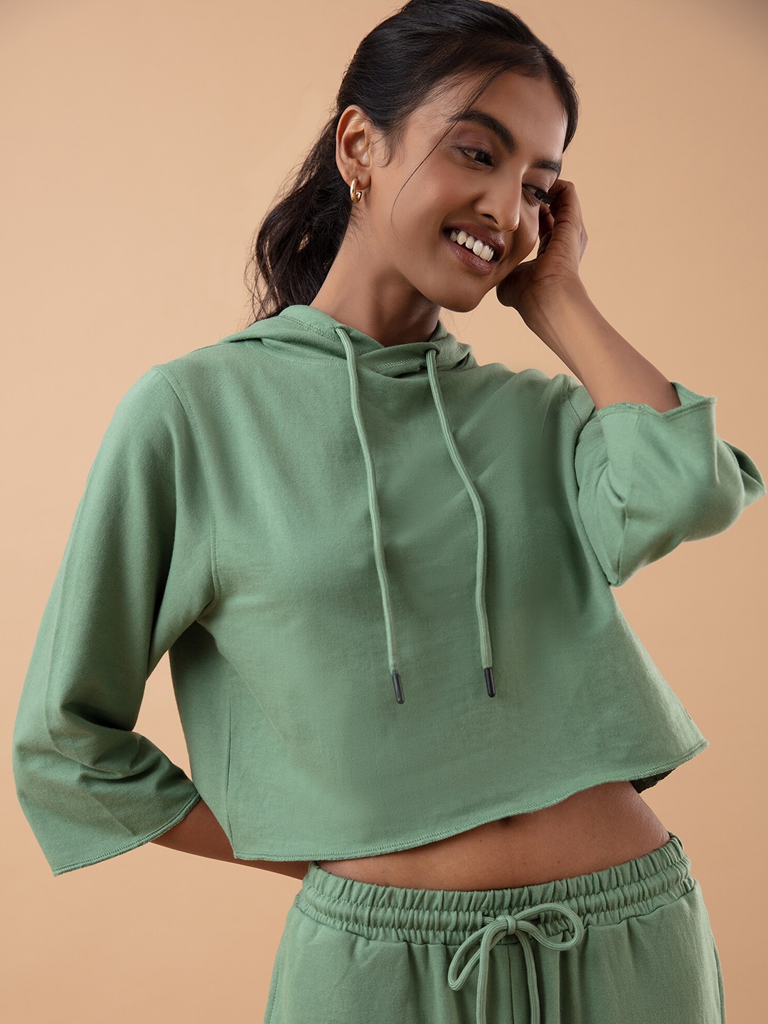 

Nykd Women Solid All Day Preppy Cropped Hoodie, Green