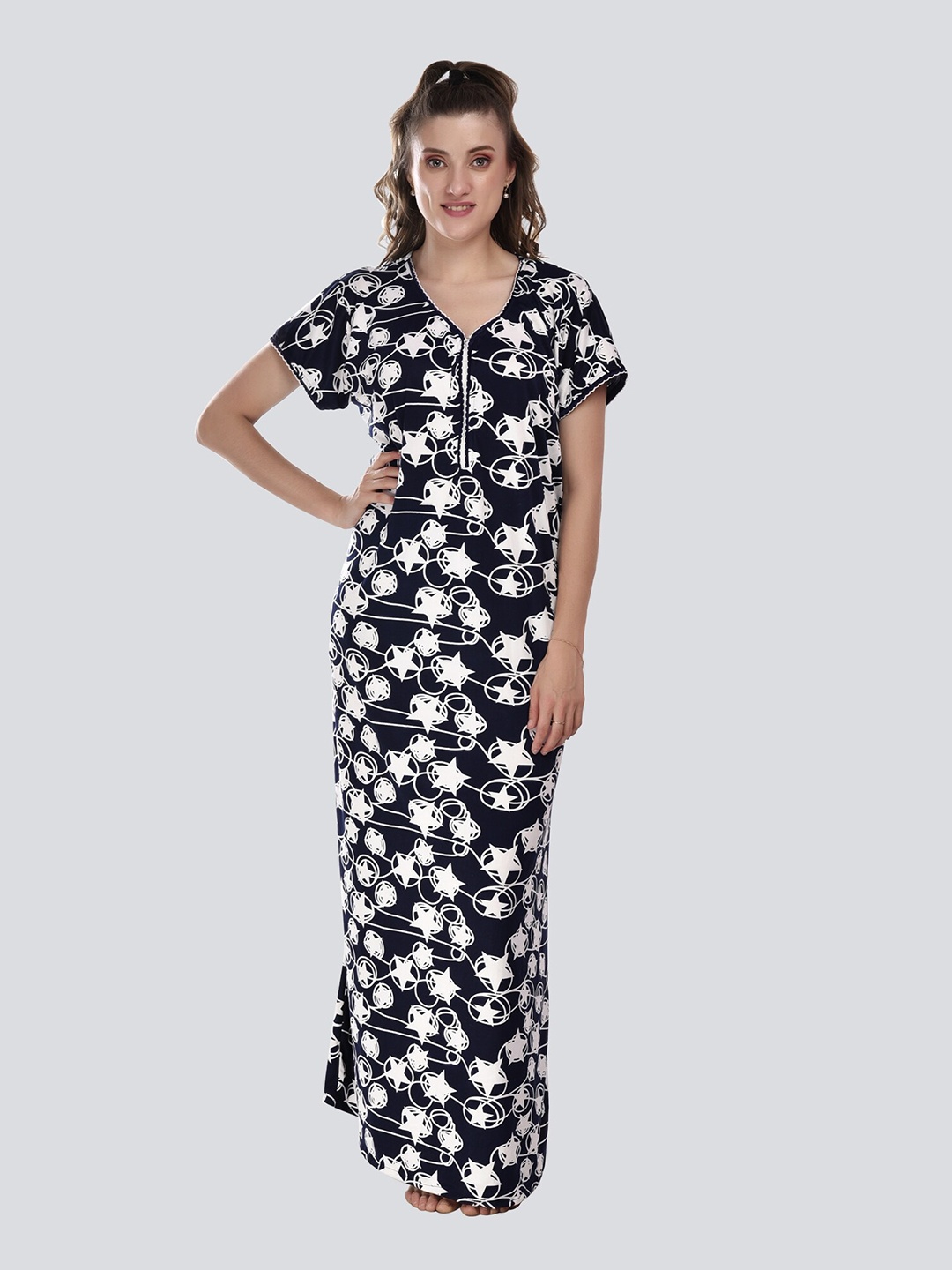 

CIERGE Women Black Printed Pure Cotton Maxi Nightdress