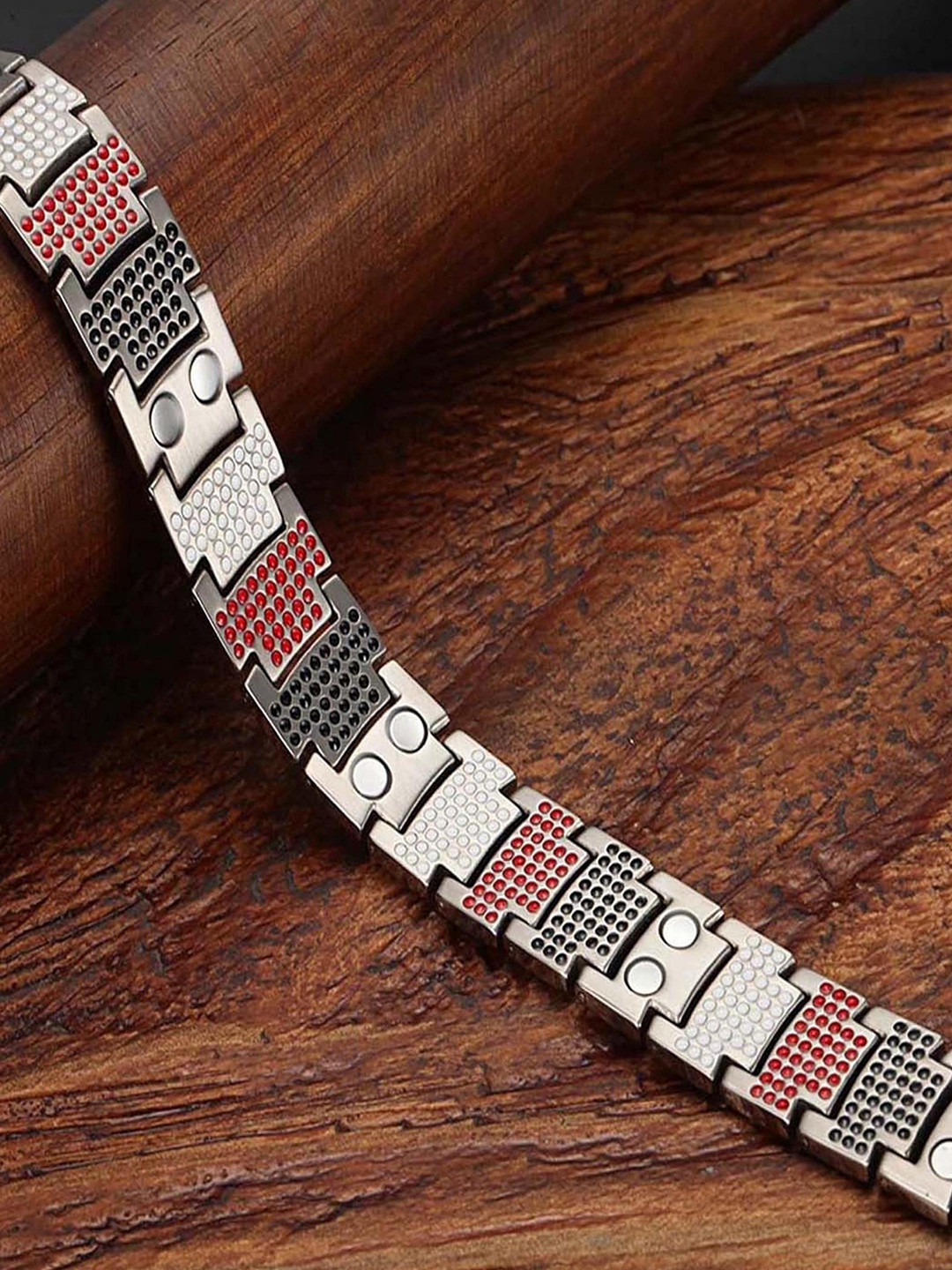 

UNIVERSITY TRENDZ Men Rhodium-Plated Link Bracelet, Silver