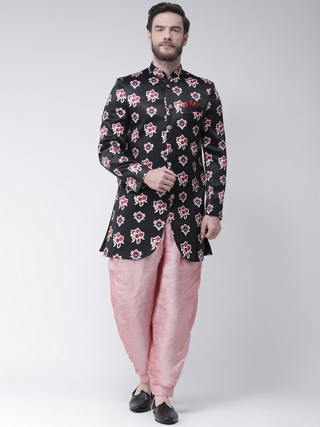 

Hangup Men Black Printed Sherwani