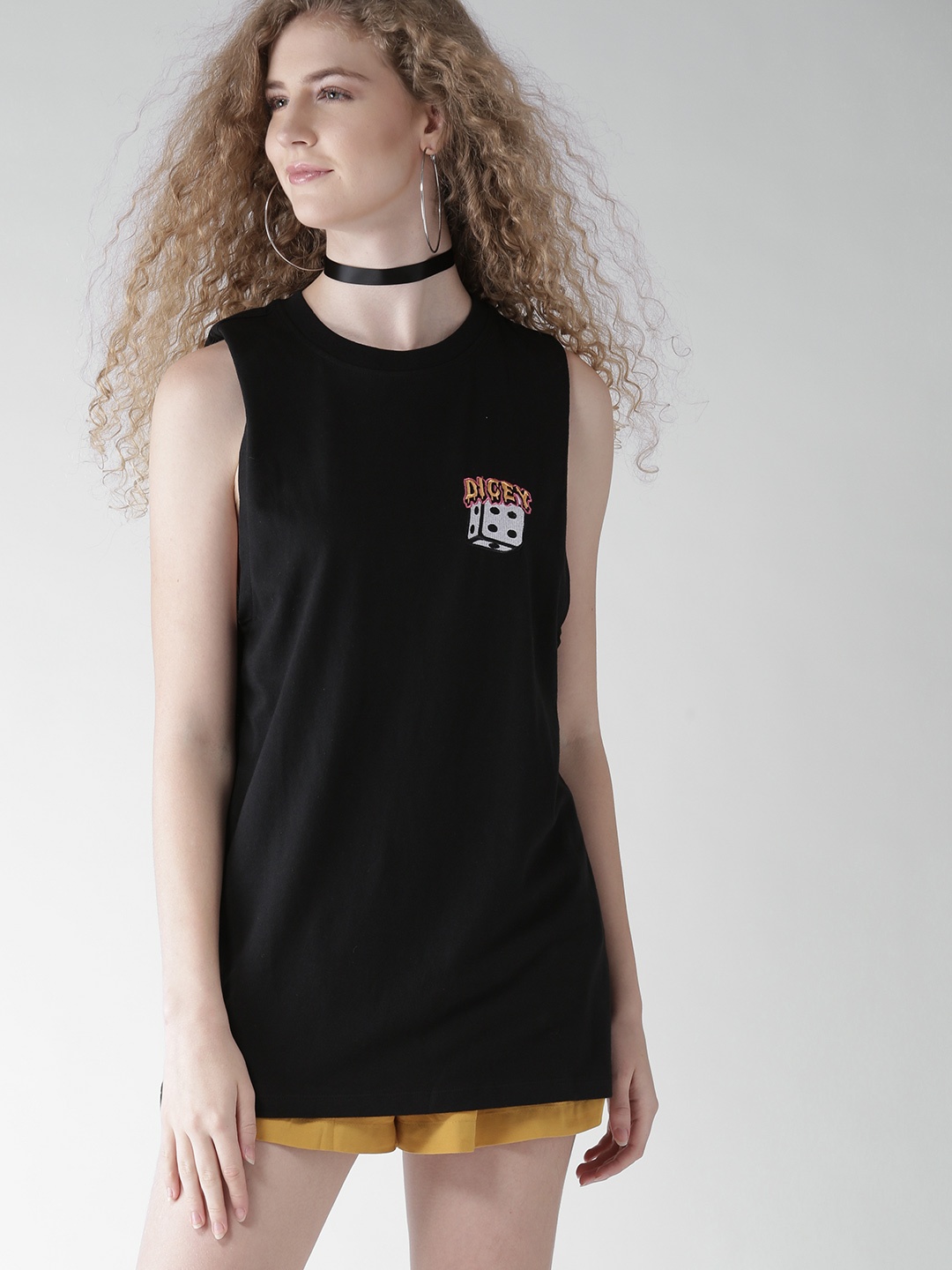 

FOREVER 21 Women Black Solid Round Neck T-shirt
