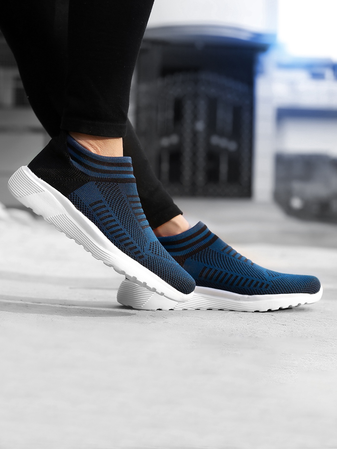 

BUCIK Men Blue Woven Design Slip-On Sneakers