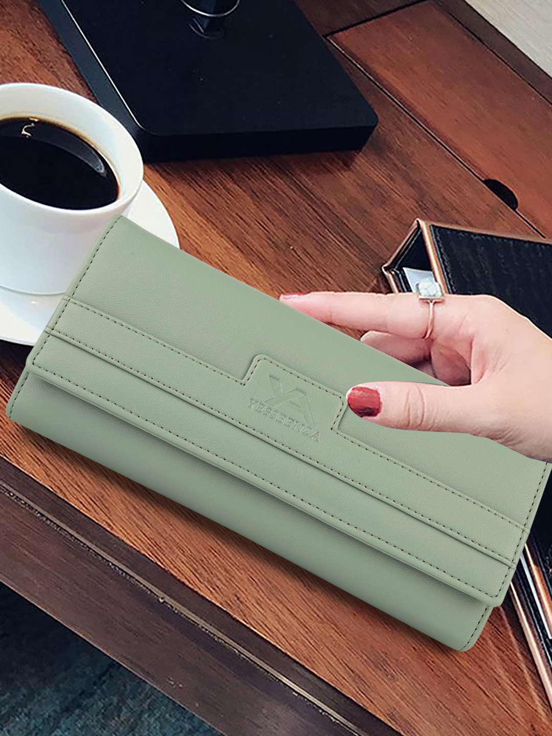 

YESSBENZA Envelope Clutch, Sea green