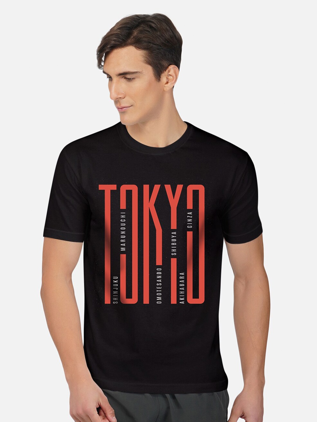 

THREADCURRY Men Black & Red Typography Printed T-shirt