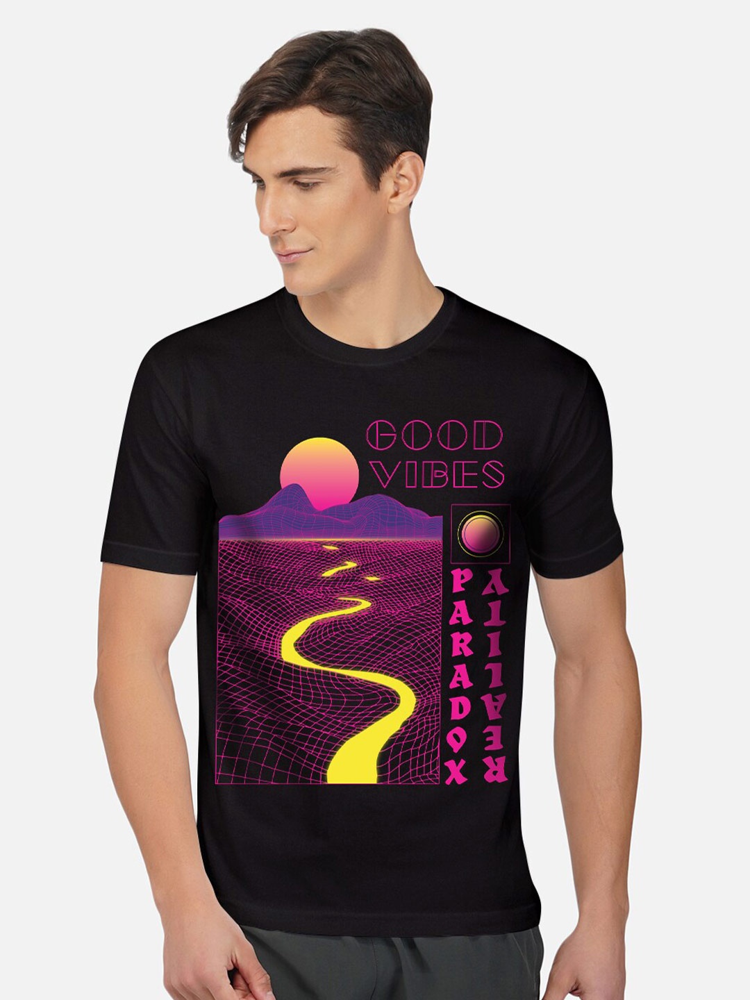 

THREADCURRY Men Black Printed Cotton T-shirt