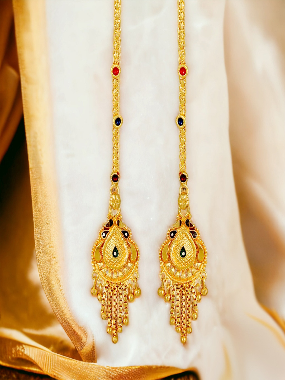 

Goldnera Women Gold-Plated Leaf Shaped Drop Earrings