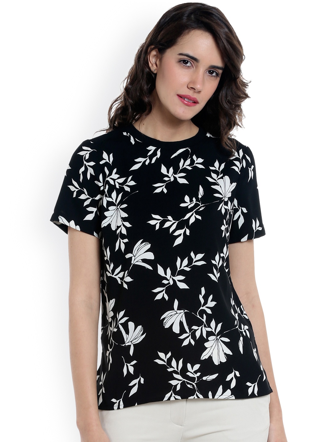 

Vero Moda Women Black Printed Top