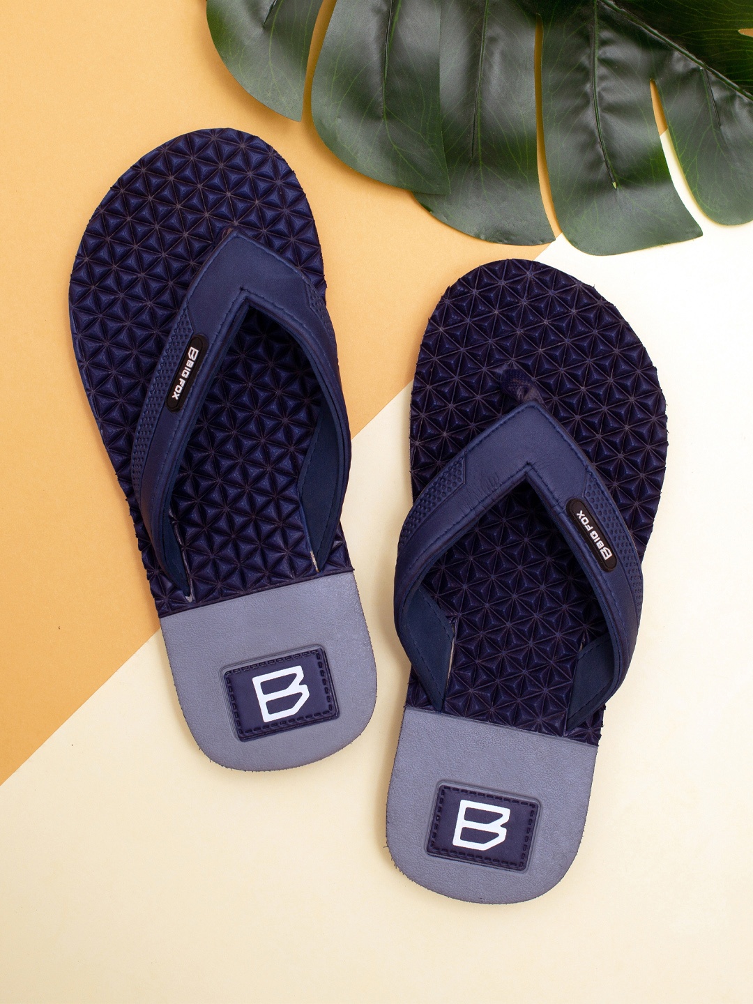 

Big Fox Men Blue & Grey Colourblocked Thong Flip-Flops