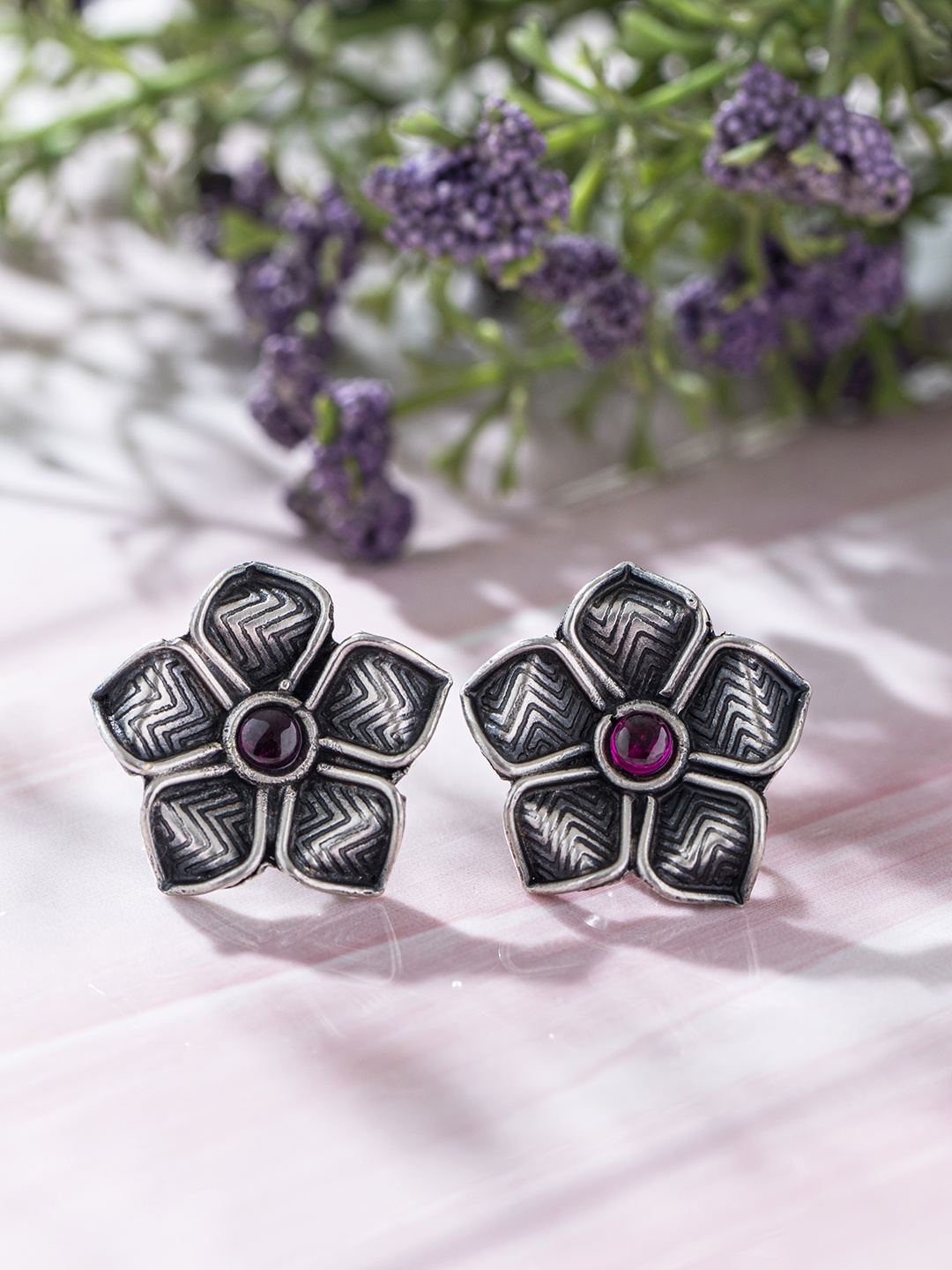 

Zavya Silver-Toned & Red Silver-Plated Floral Studs