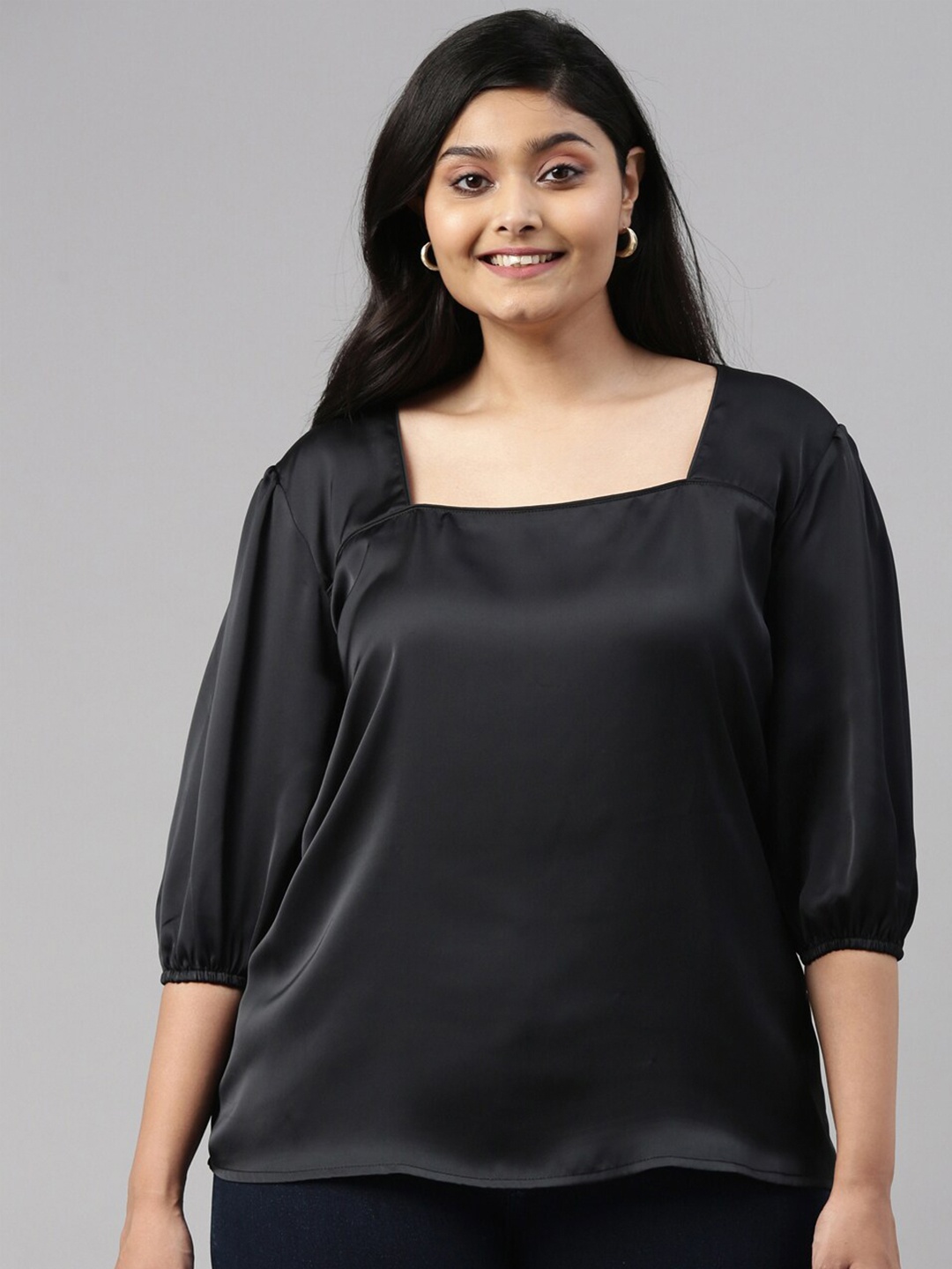 

The Pink Moon Women Black Top