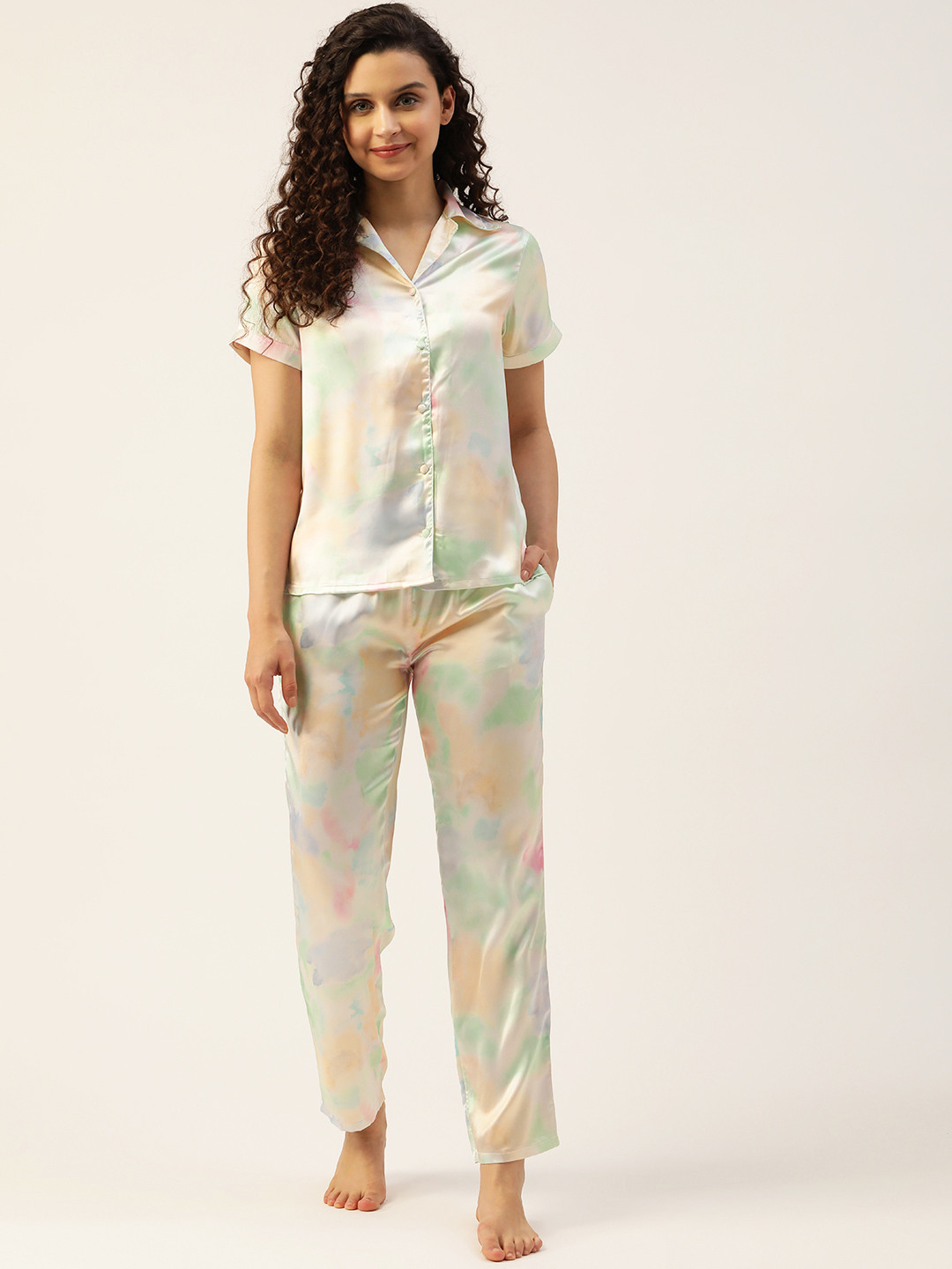 

Clovia Women Multicoloured Satin Printed Night suit, Multi