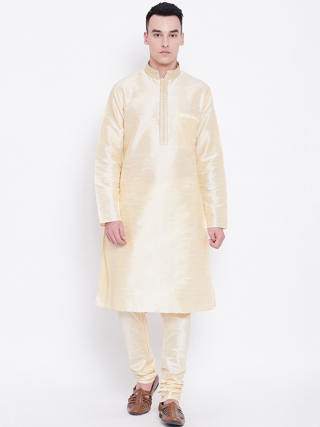 

SG LEMAN Men Beige Raw Silk Kurta with Churidar