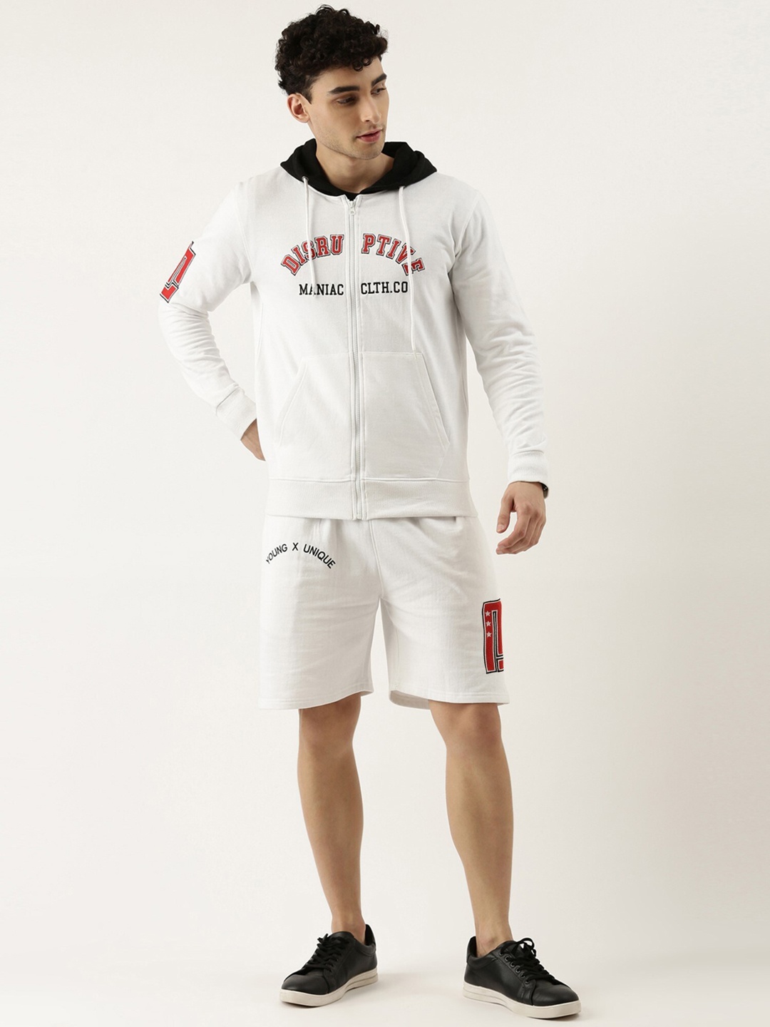 

Maniac Men White Printed T-shirt with Shorts
