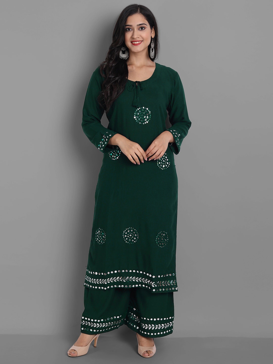 

Ziva Fashion Women Embroidered Mirror Work Kurta with Palazzo, Green