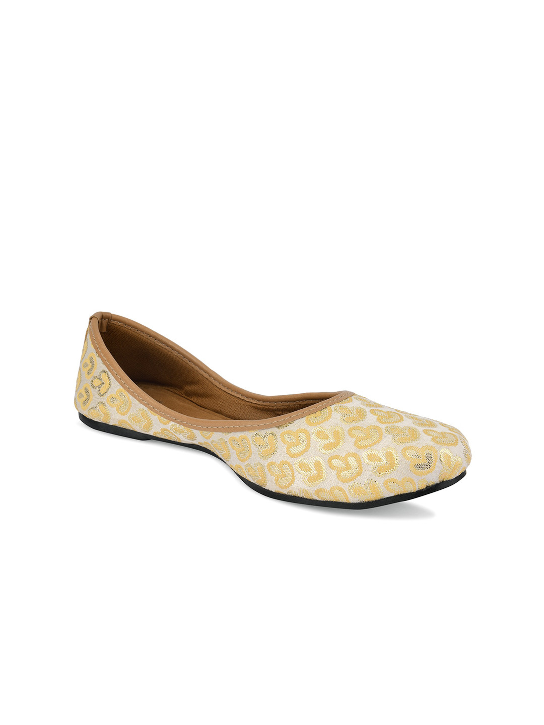 

DESI COLOUR Women Embellished Ethnic Mojaris Flats, Gold