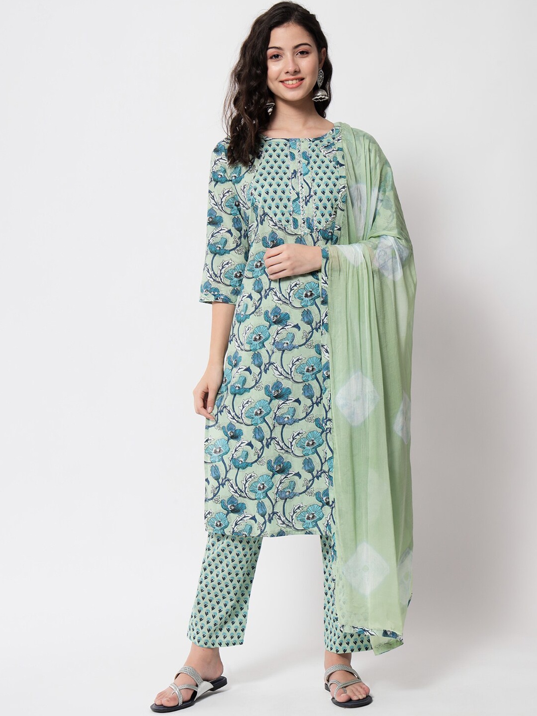

BARKHA FAB Women Floral Yoke Design Gotta Patti Pure Cotton Kurta Set, Green