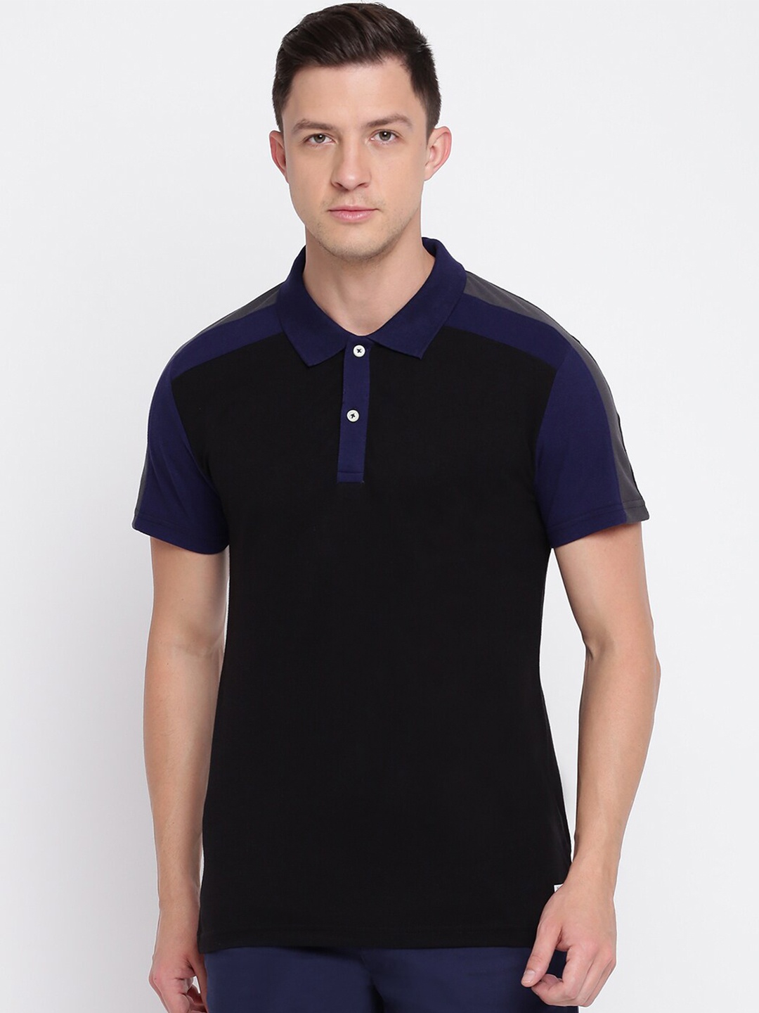 

abof Men Black Colourblocked Polo Collar T-shirt