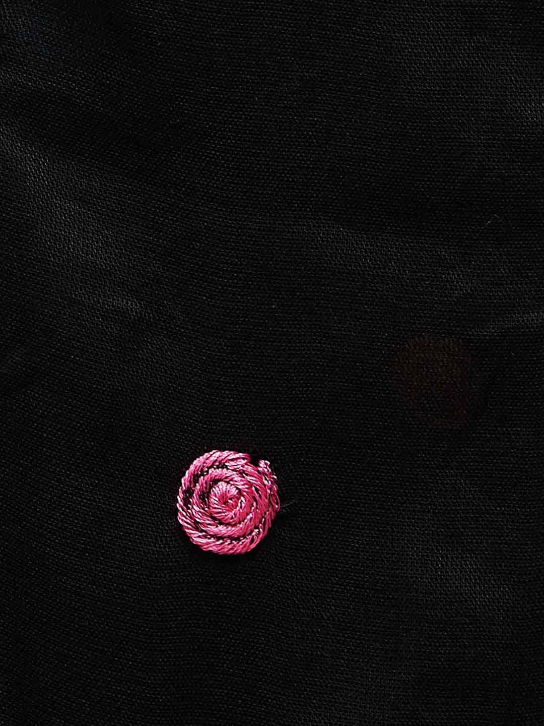 

Max Women Black & Pink Embroidered Scarf