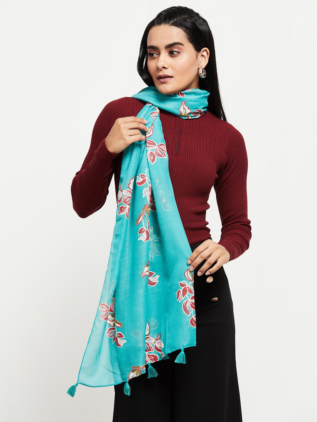 

max Women Floral Printed Polyester Scarf, Blue