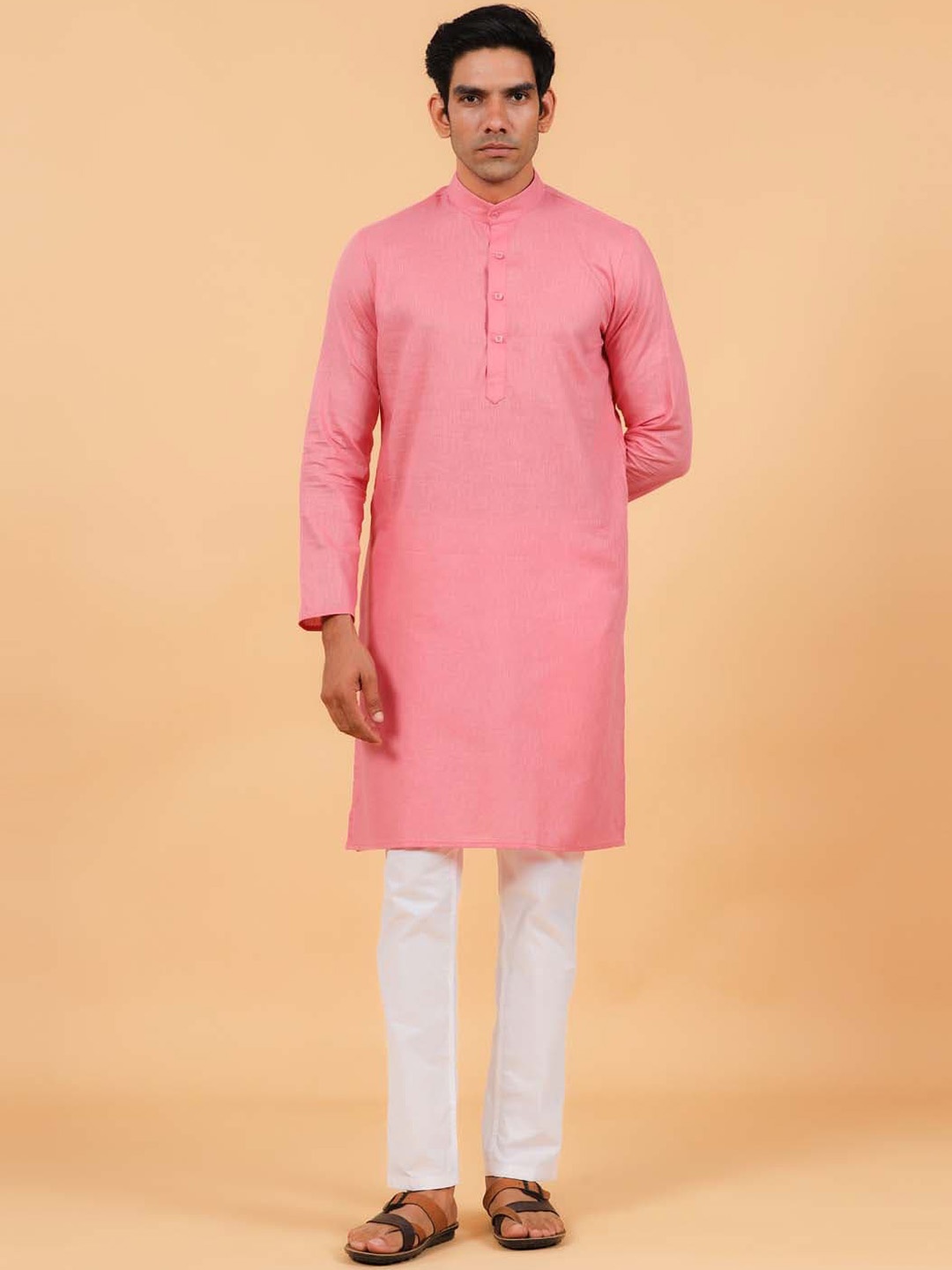 

Tistabene Men Pink Solid Cotton Kurta