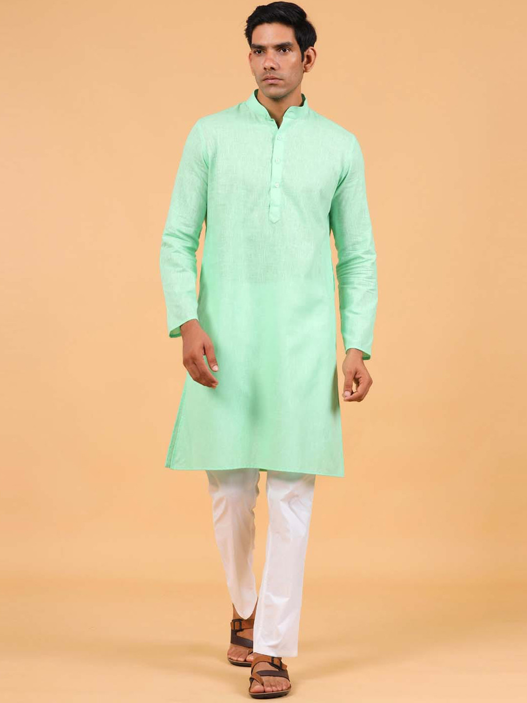 

Tistabene Men Green Solid Cotton Kurta