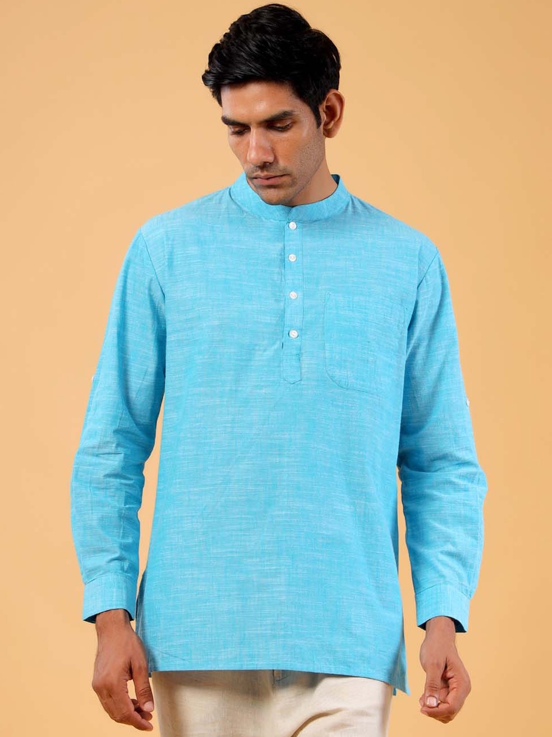 

Tistabene Men Blue Solid Cotton Short Kurta