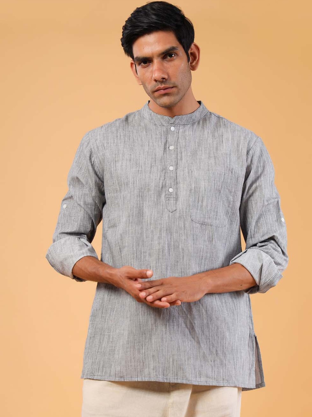 

Tistabene Men Grey Solid Kurta