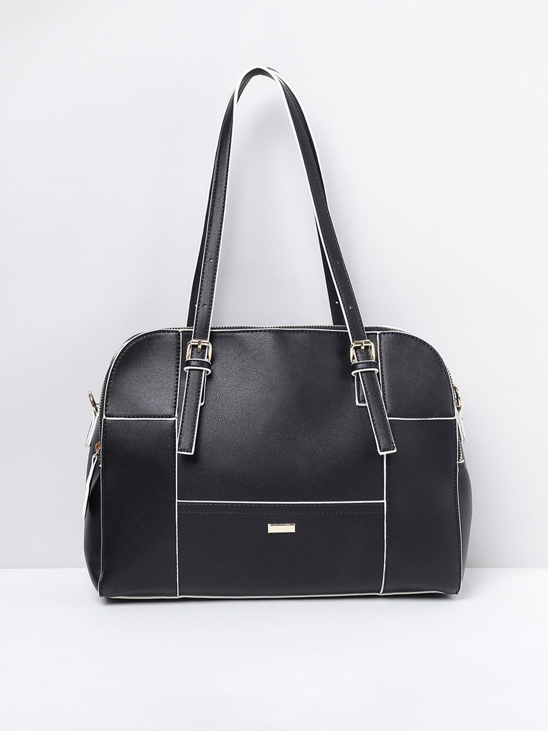 

max Women Solid Handheld Bag, Black