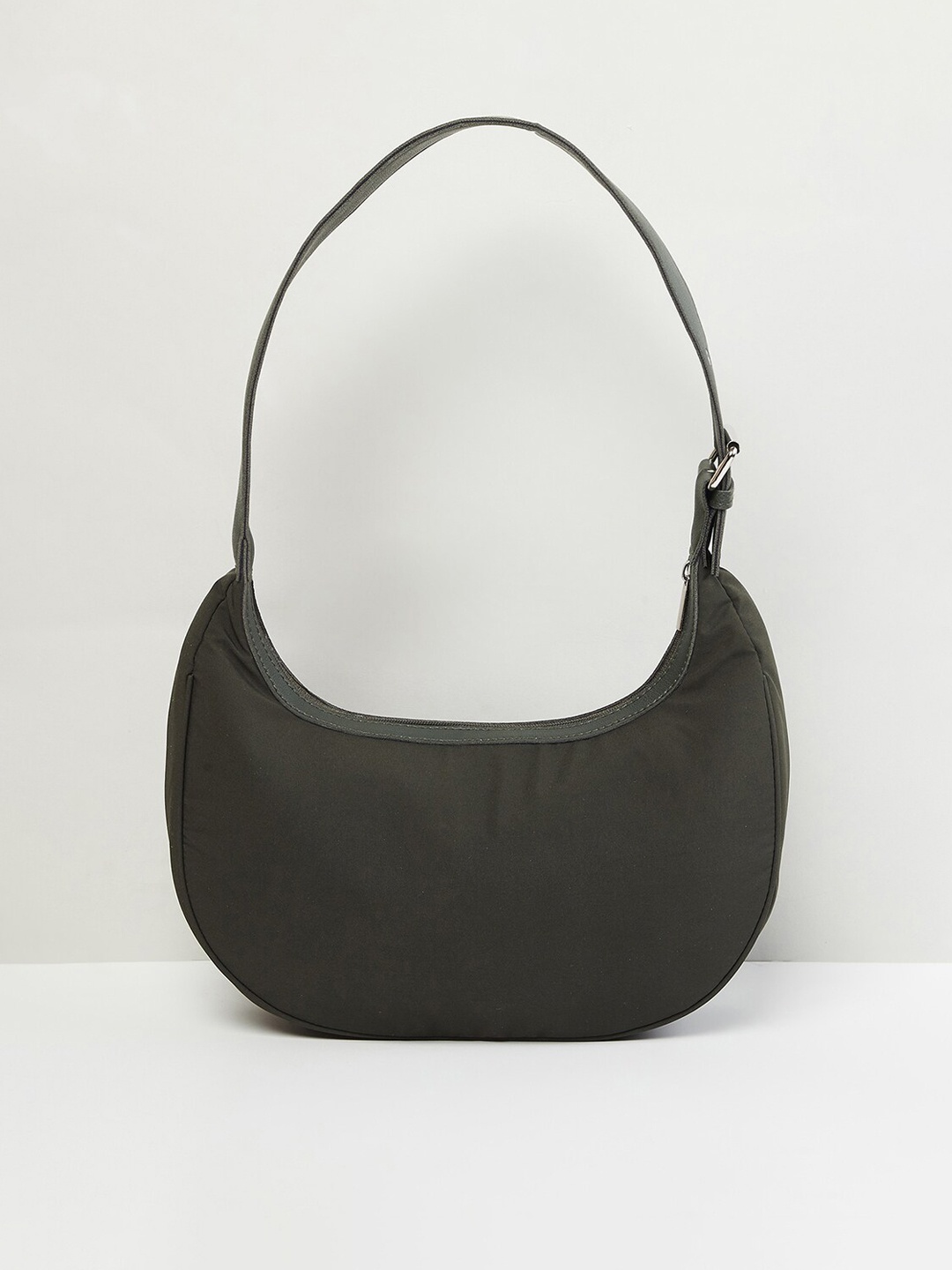 

max Women Textured Zip-Closure Shoulder Bag, Olive