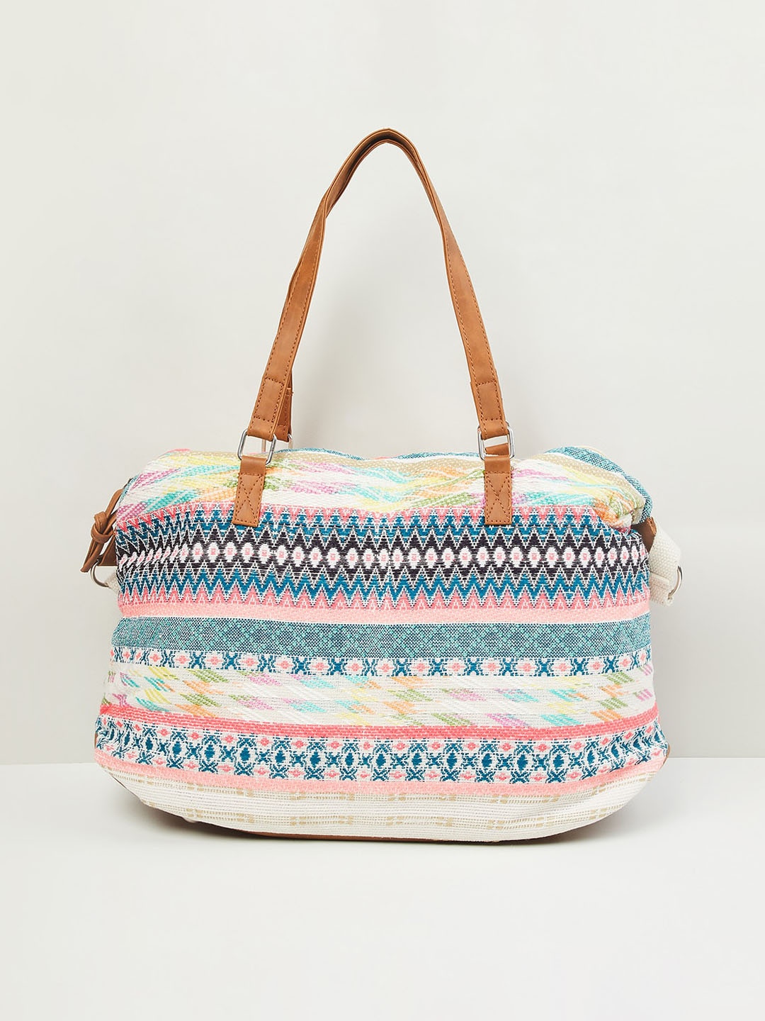 

max Women Embroidered Zip Closure Weekender Bag, Blue
