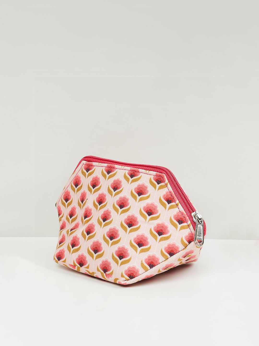 

max Printed Zip-Closure Geometric Pouch, Pink