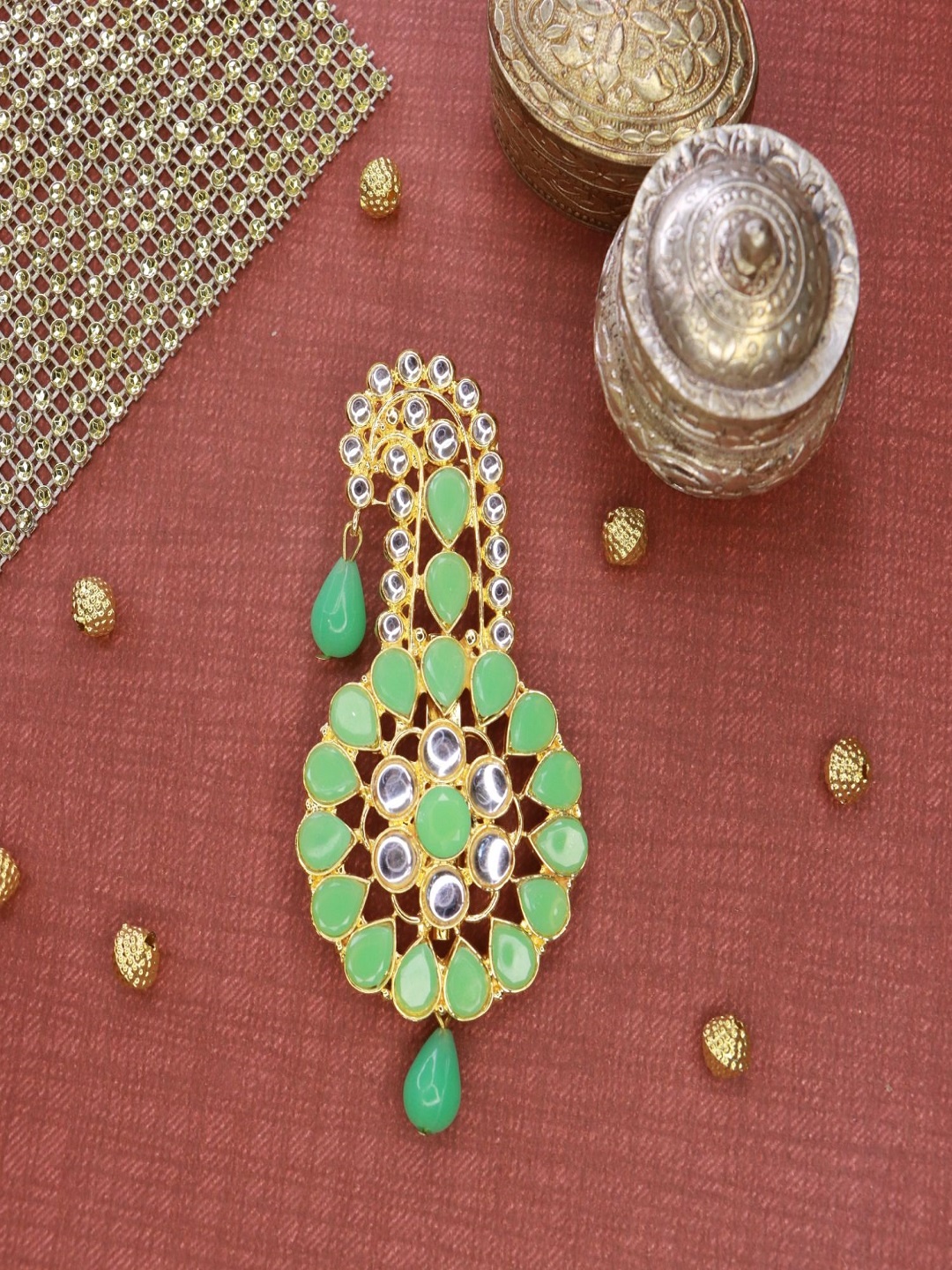 

I Jewels Men Gold-Toned Green & White Kundan Studded & Beaded Maharaja Pagdi Kalangi