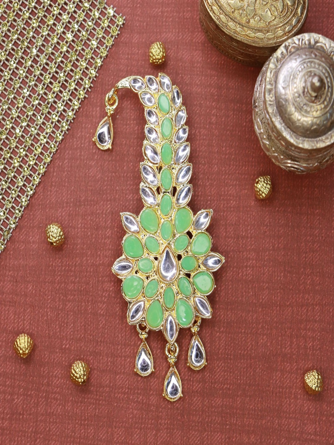 

I Jewels Men Gold-Toned Green & White Kundan Studded & Beaded Maharaja Pagdi Kalangi