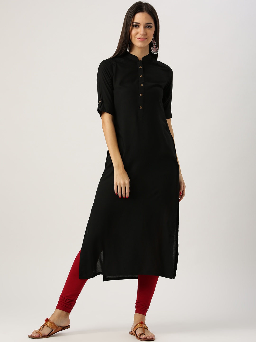 

Libas Women Black Solid Straight Kurta