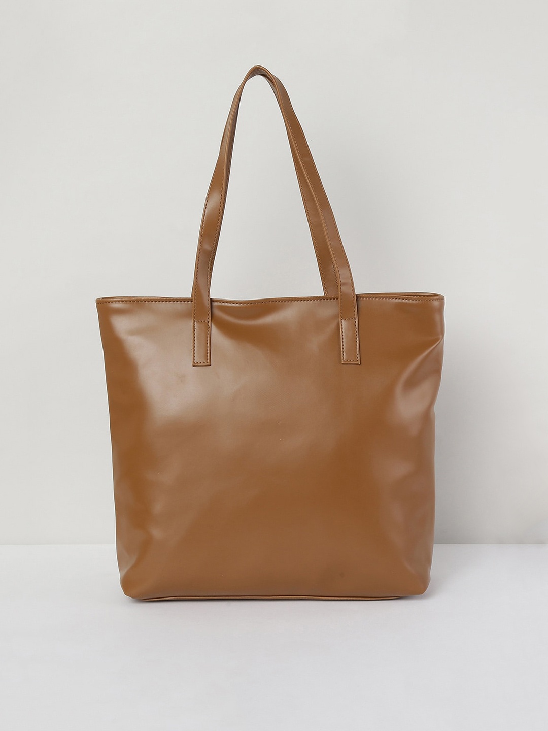 

max Women Solid Zip Closure Tote Bag, Tan