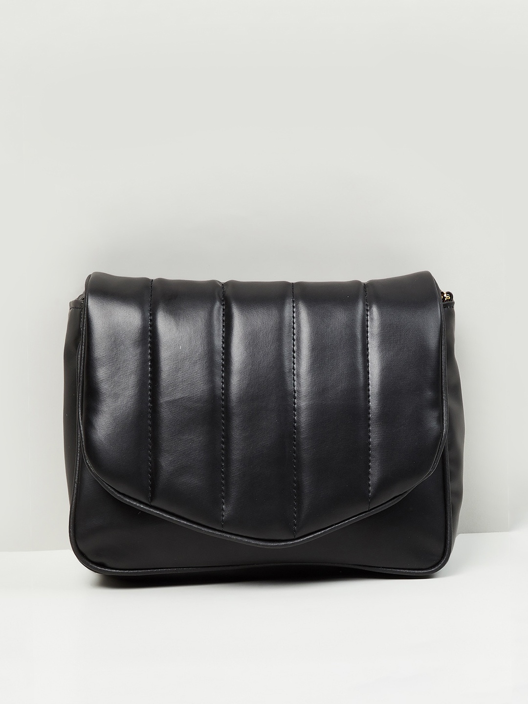 

max Women Textured Magnetic Closure Sling Bag, Black