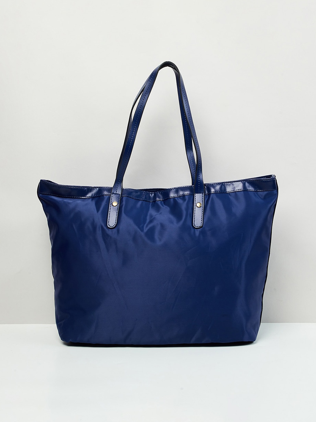 

max Women Solid Zip Closure Tote Bag, Blue