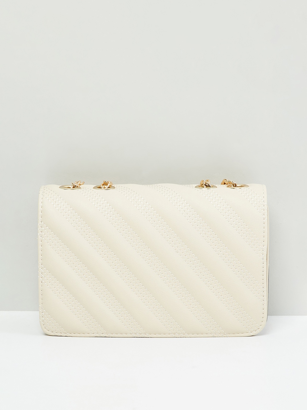 

max Women Textured Sling Bag, Off white