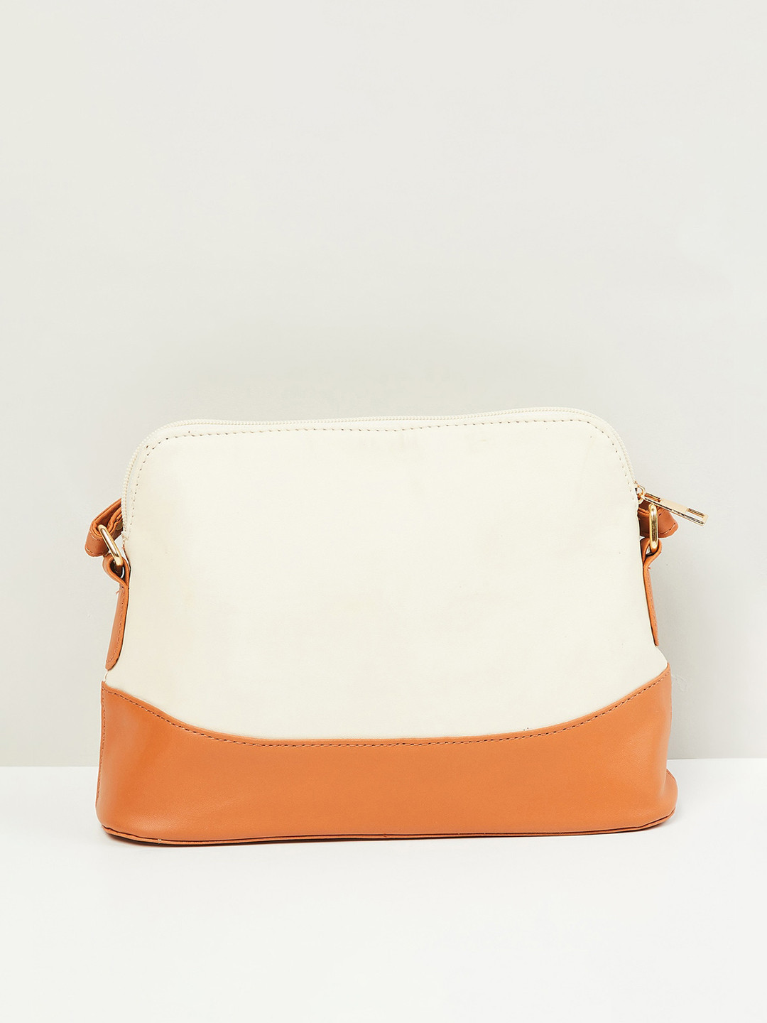 

max Women Colorblocked Zip Closure Sling Bag, Brown