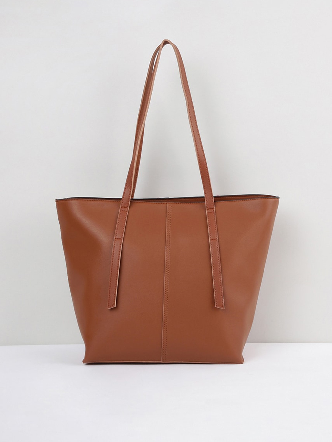 

max Women Solid Zip Closure Tote Bag, Tan